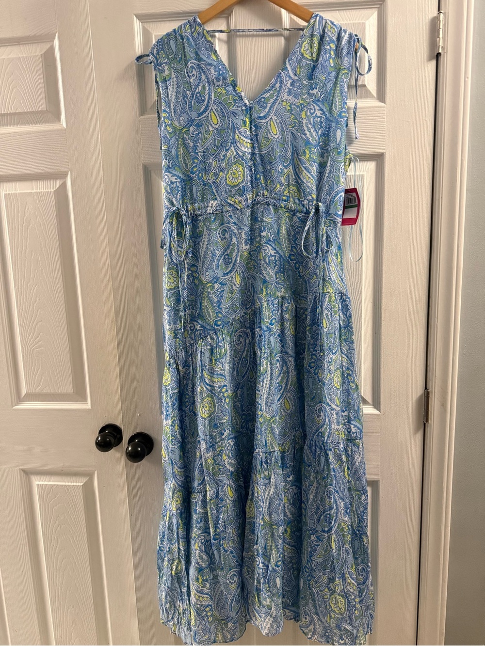 🆕 Vince Camuto Sleeveless Maxi Dress Large